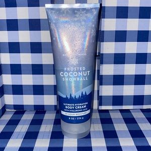 Bath & Body Works Frosted Coconut Snowball Body Cream